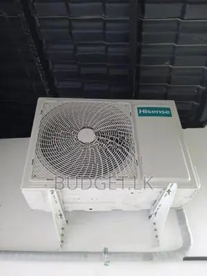 12000 BTU Hisense Non Inverter Ac R32