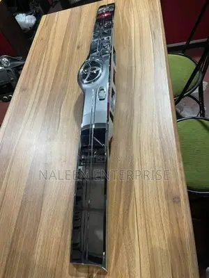 Toyota Voxy ZRR80 Dicky Door Handle