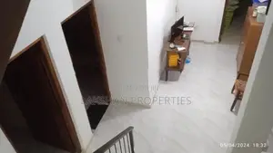 Two Story House for Sale in Boralesgamuwa Aberathna Mawatha
