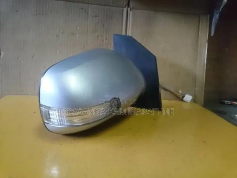 Toyota Vitz 90 Side Mirror Parts