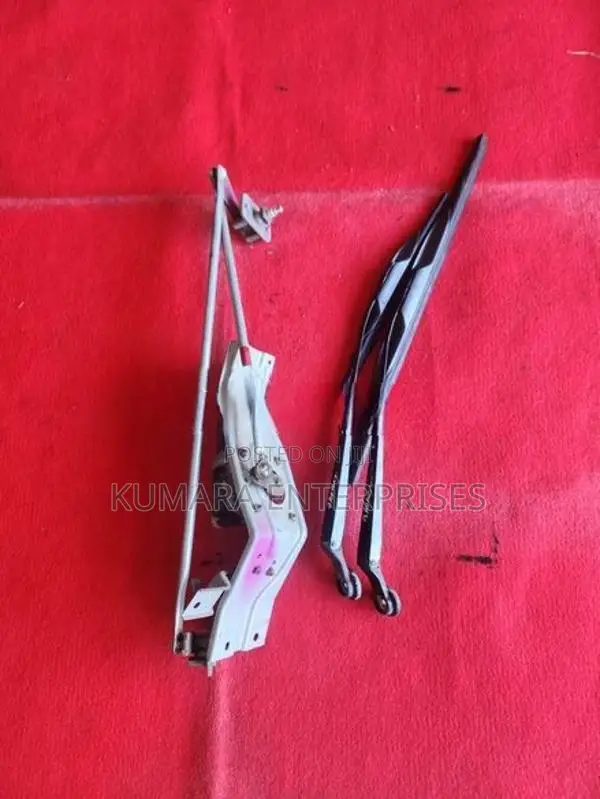 Mazda Browny Wiper Arm Set