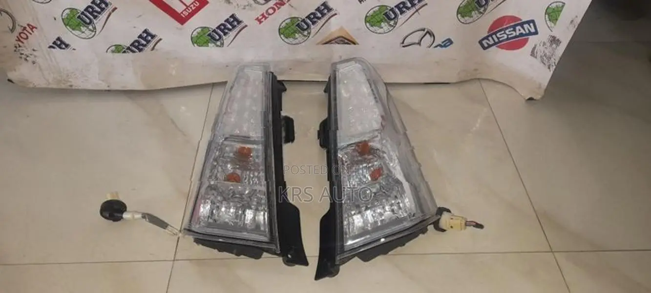 Suzuki Wagon R MH 44 S Tail Light -Blue Base