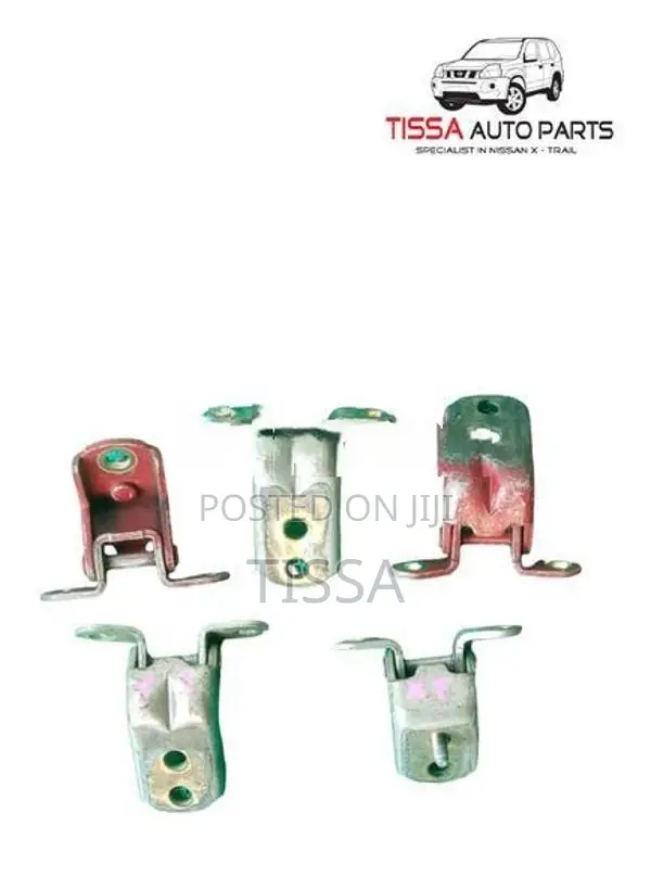 Nissan X-Trail T30 Door Hinges