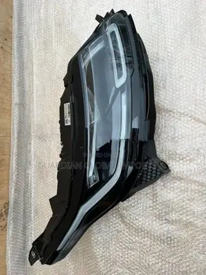 Range Rover Velar LED Headlights