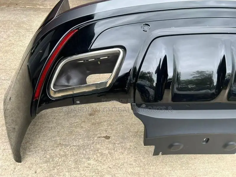 Range Rover Velar L560 Twin Turbo Rear Bumper.