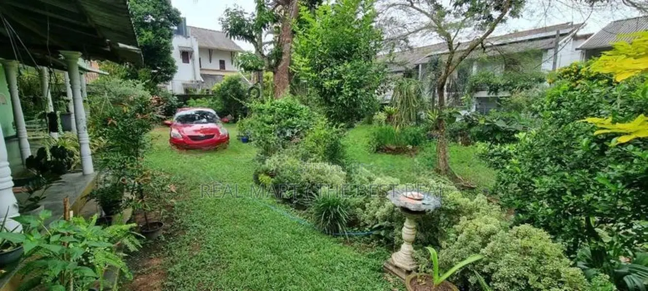Maharagama : 27P Highly Residential House for Sale at Neelammahara