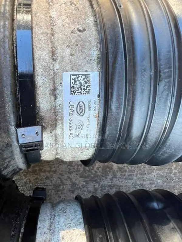Range Rover Velar L560 Air Shocks