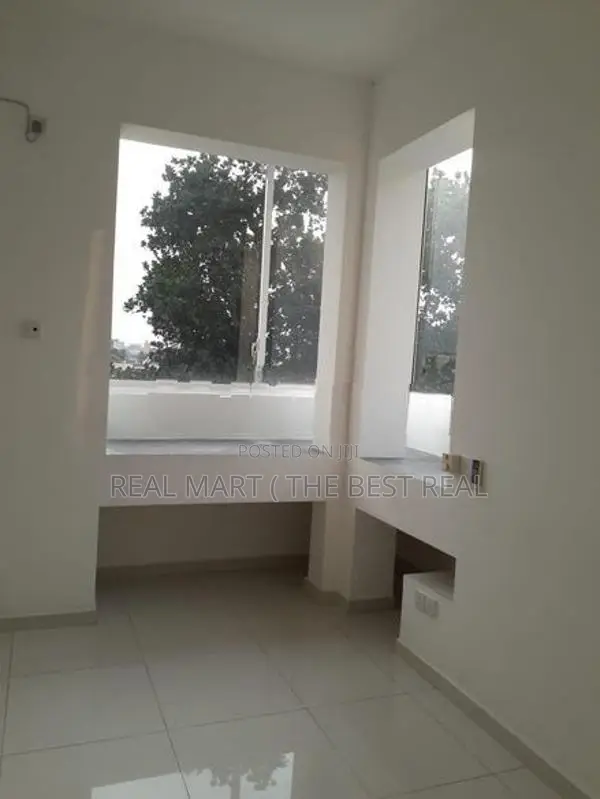 Negegoda : 3 A/C BR High Luxury Apartments for Sale