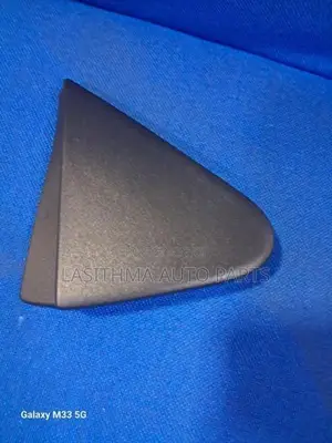 Toyota Aqua Fender Finsher