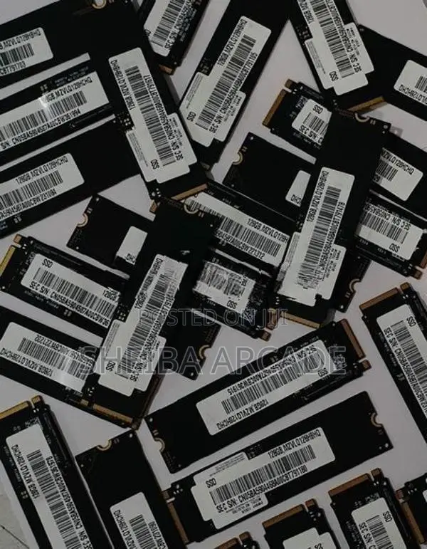 M.2 / NVME ( 120gb 240gb 512GB )