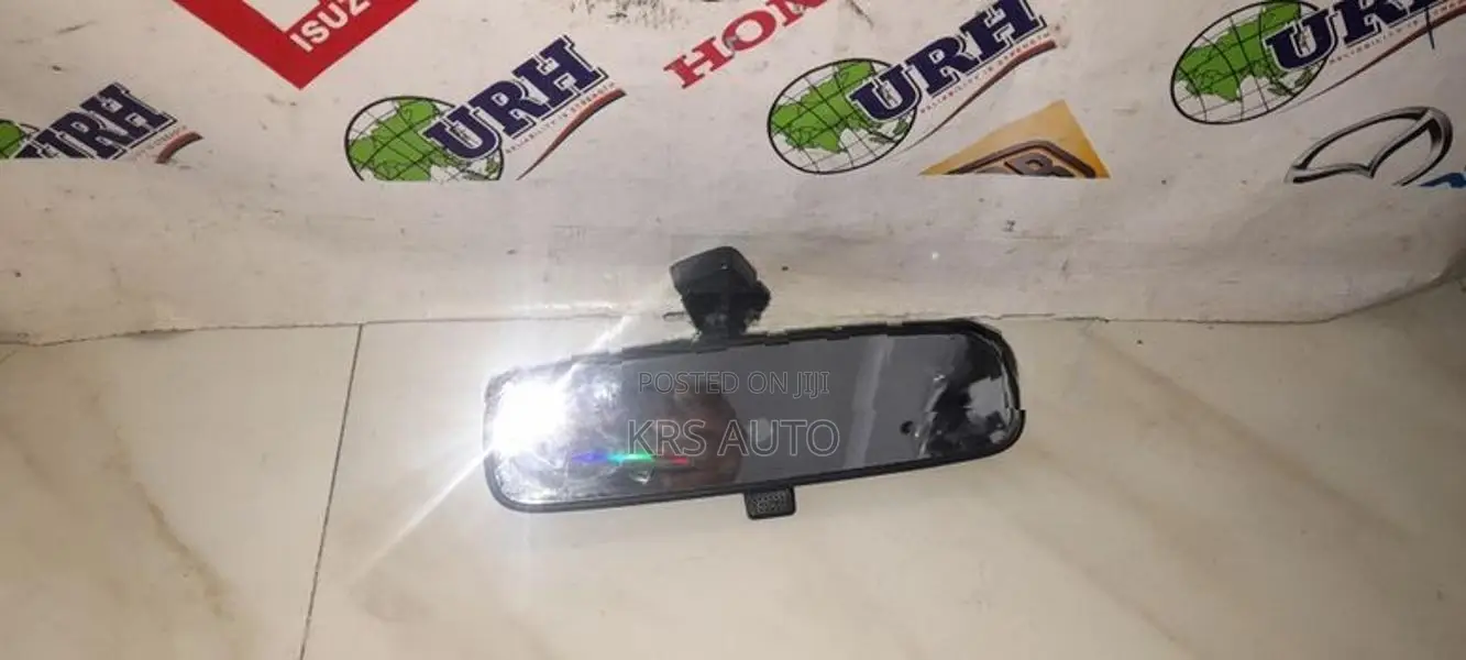 Toyota Vitz KSP 130 Room Mirror