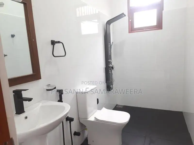 Solid Brand New Modern super luxury 2 Story House-piliyandala