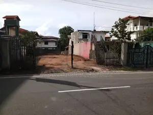 19 P Land Sale at Pathiragoda Road Maharagama