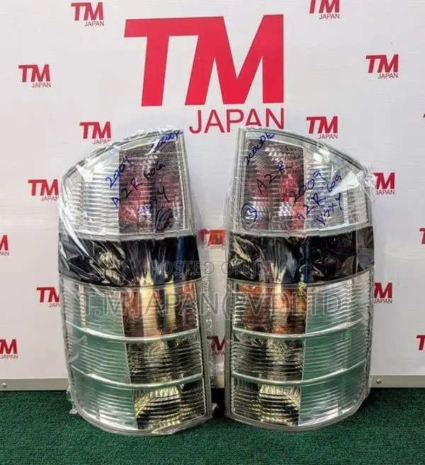 Toyota Voxy 2009 AZR60 G Tail Light