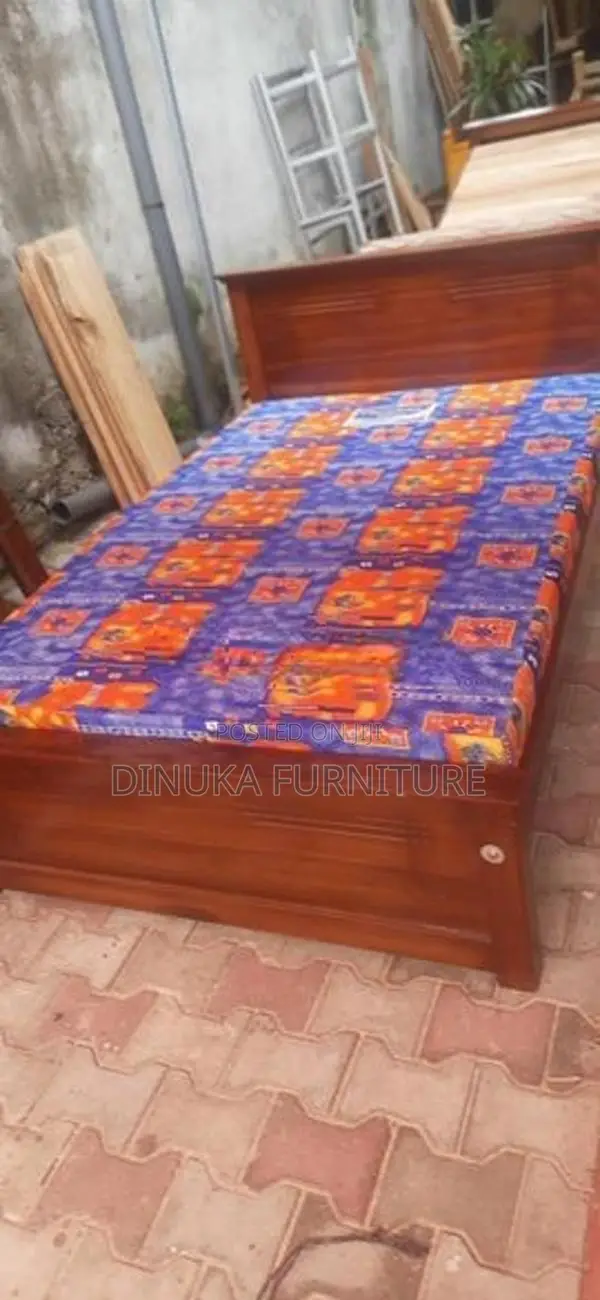 Teak Bed 6ft *6ft With Double Layer Mattress