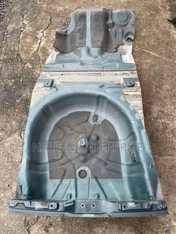 Toyota AE100 Wagon Spare Wheel Cut