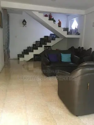 House For Sale In Boralesgamuwa Lake Road