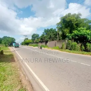 නුවර පාර, දෙල්ගොඩ, ඉඩමක් විකිණීමට (ID: WA29S)