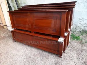 Teak Bed 6ft *3ft