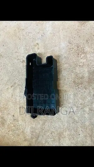 Ru-3 Auxiliary Battery Braket