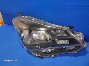 Toyota Vitz Ksp 130 Head Lamp