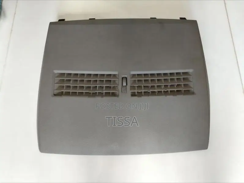 Nissan Tiida Dashboard AC Vent