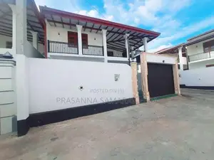 Brand new super house built in kottawa piliyandala road near by