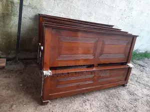 Teak Bed 6ft *3ft