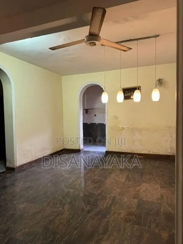 Two Story House for Sale Battaramulla Ds5563