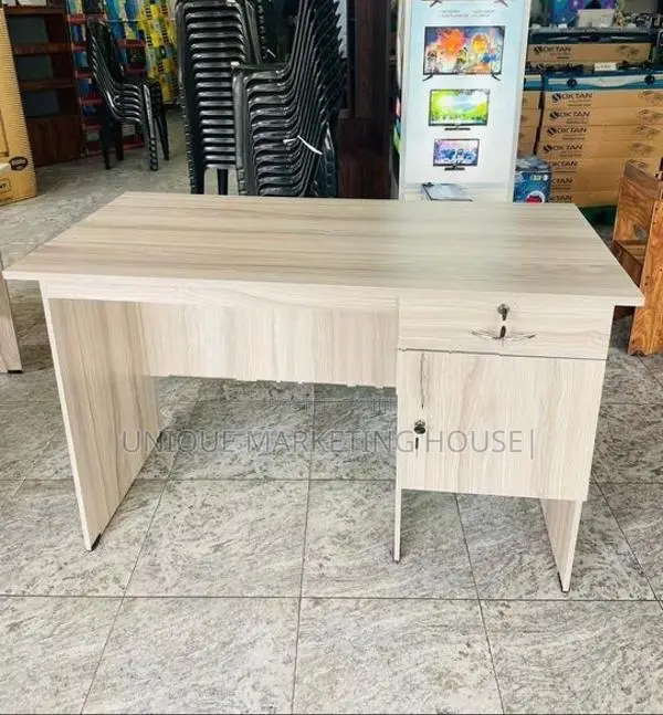 Modern 4x2 American White office Table