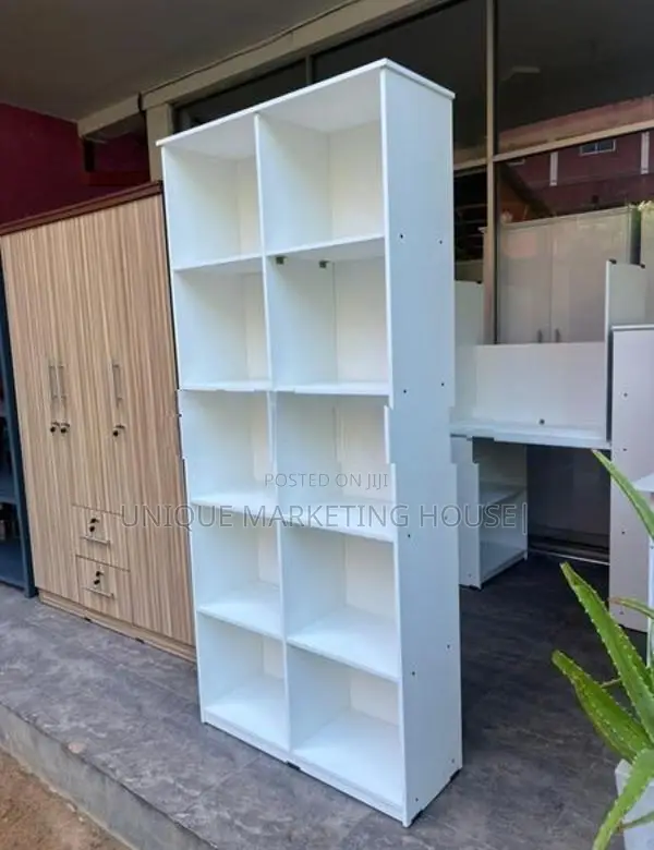Modern 10pcs White 6ft Smart Rack