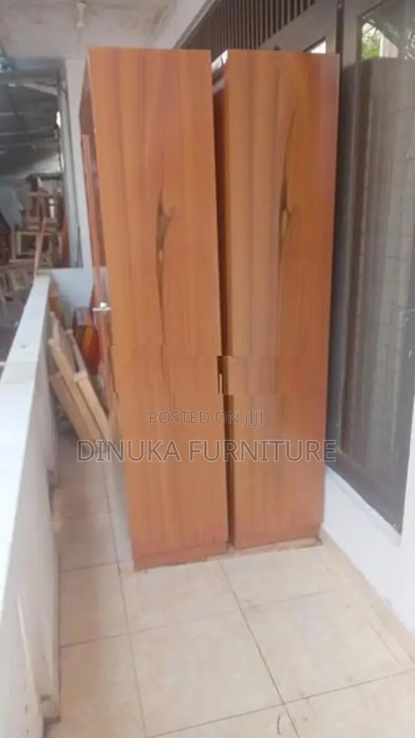 Steel Almari 6ft *4ft