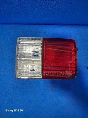 Suzuki Every DA 17 Tail Lamp