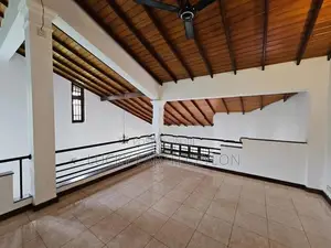 Madiwela Beautiful Semi Furnished 2 Story House For Rent