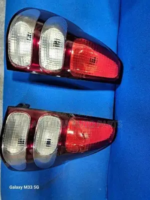 Toyota Prado Land Cruiser 120 Tail Lamp