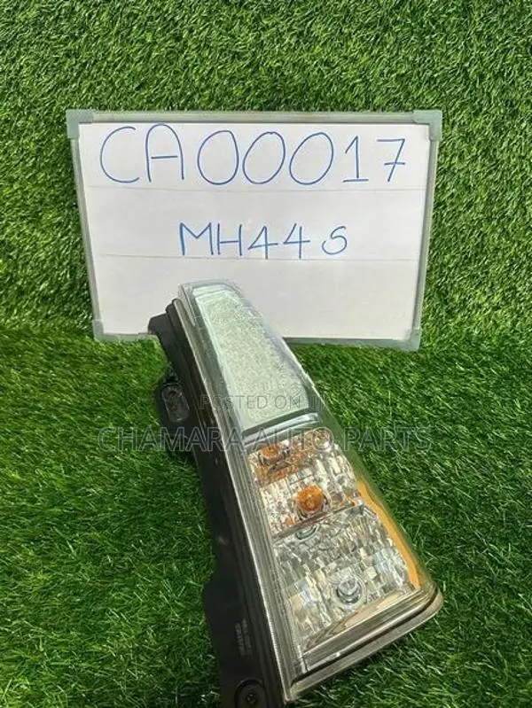 Suzuki WagonR Stingray (MH44S) Blue Shade Tail Lamp