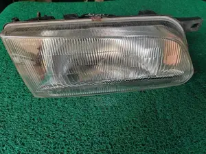 Nissan Wingroad Y10 Headlight