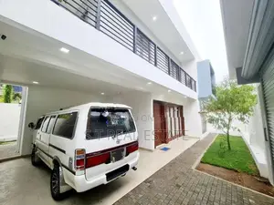 Brand New Luxury Three Storey House for Sale in Kottawa