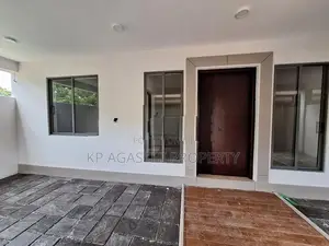 Luxury House for Sale in Kalubowila