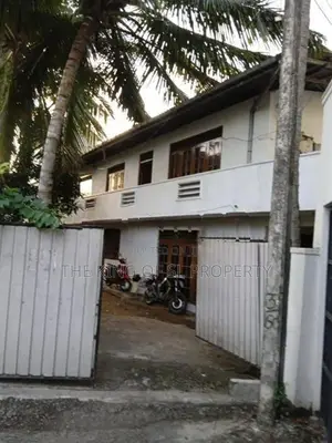 House for sale in Dehiwala