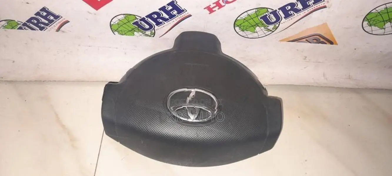 Toyota Passo KGC 10 Steering Air Bag