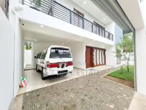 Modern Designed Luxury Three Story House For Sale In Kottawa