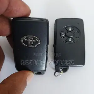 Toyota Pramio Smart Key
