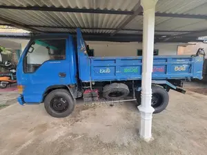 Isuzu Elf 4HF1 1983