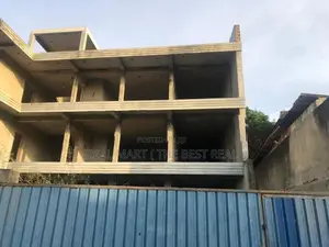 Weligama : 9,000Sf Under Construction Building for Sale in Abimanagama