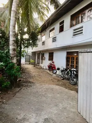 House for sale in Dehiwala