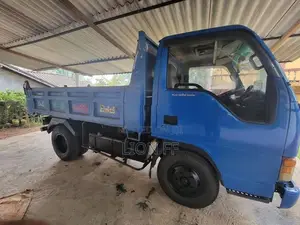 Isuzu Elf 4HF1 1983