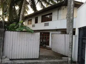 House for sale in Dehiwala