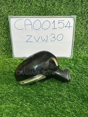 Toyota Prius (ZVW 30) Side Mirror