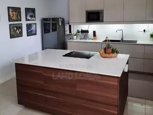 Luxury 3 Storey Villa Type House in Malalasekara Place Col 7 For Sale